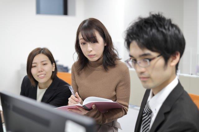 平日のみ×ワンシフト×残業ほぼなしでメリハリつけて働けます！