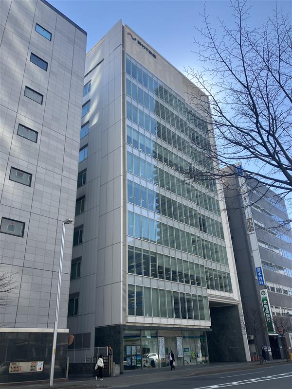 札幌駅北口チカホ2番出口から徒歩すぐ！紫外線の強い真夏でも安心して通勤できます◎