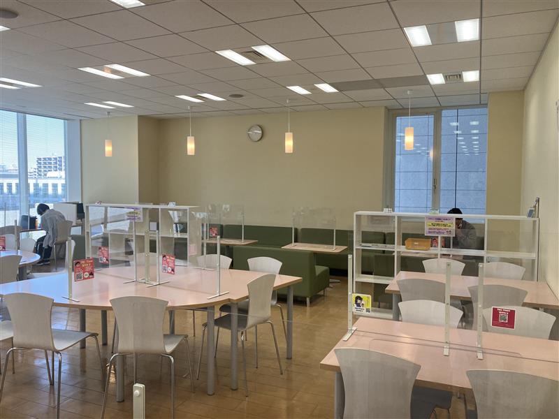 休憩室もキレイでリフレッシュできます♪